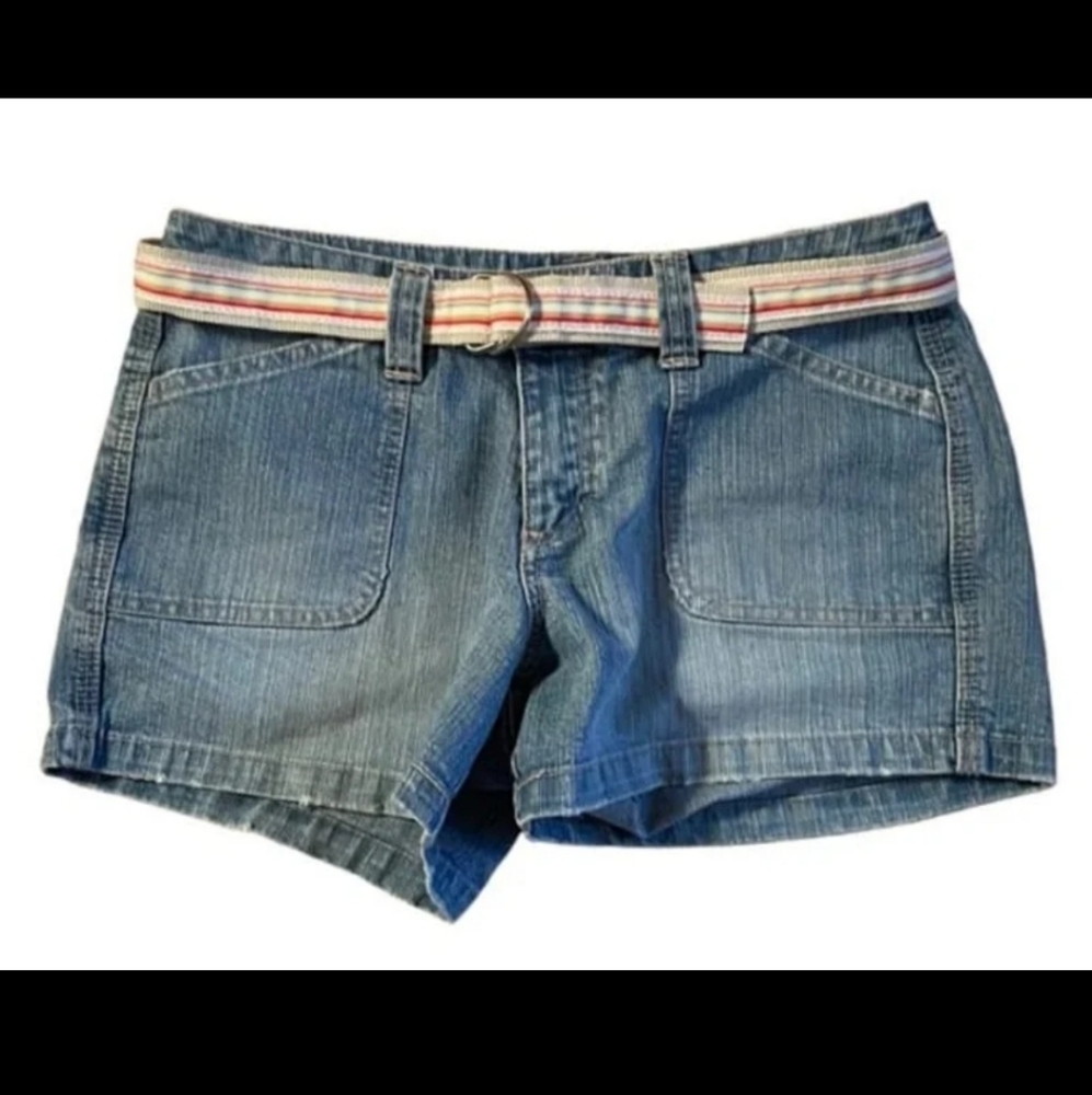 Y2K LIKE NEW Union Bay Stretch Jean Shorts Porkchop Pockets JR size 9